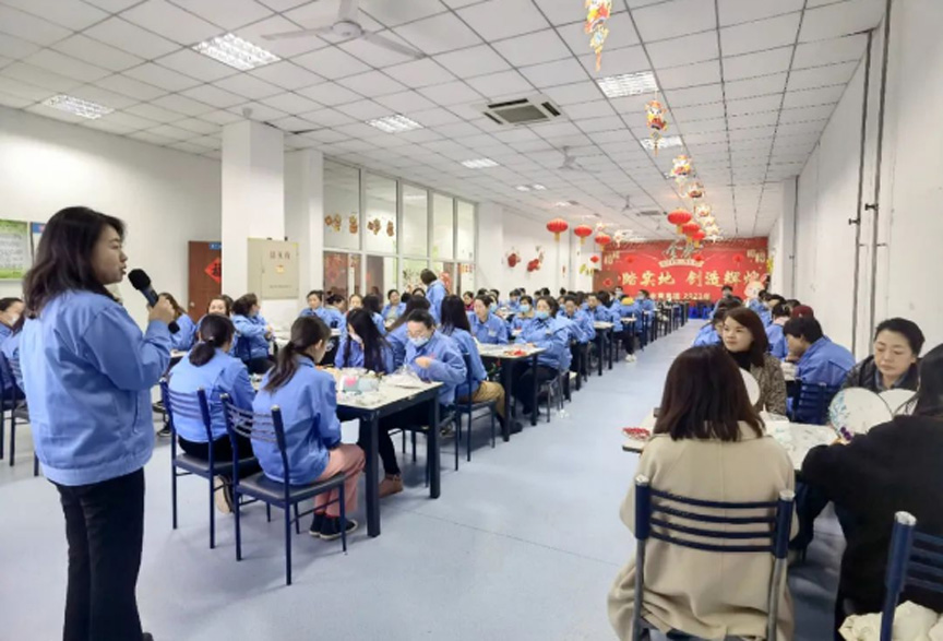 1688957384284462.jpg 52.jpg